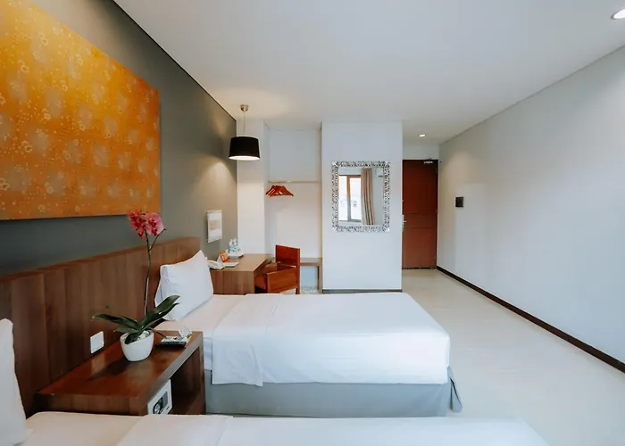 Praja Hotel 2*